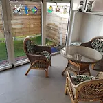 Zwischen Den Deichen
