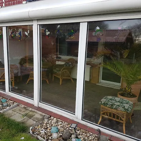 Zwischen Den Deichen Emden