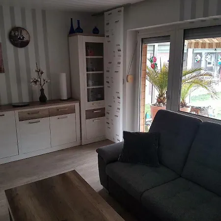 Zwischen Den Deichen Apartment *